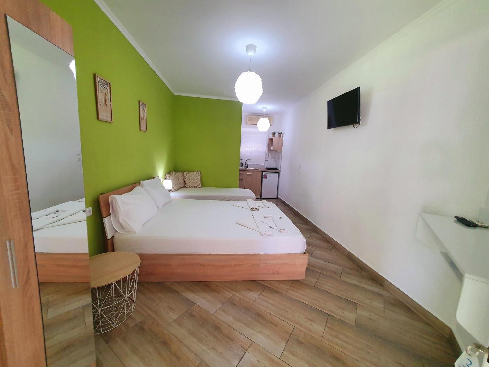 River Rooms Kriaritsi Skala Sikias Pokoj fotografie
